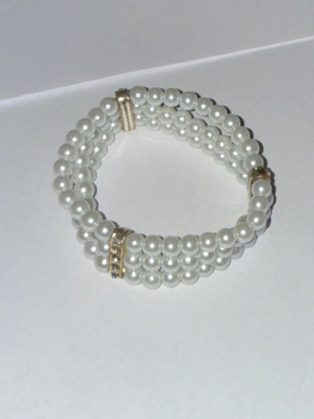 Classic White Pearl Stretch Bracelet - Unbranded